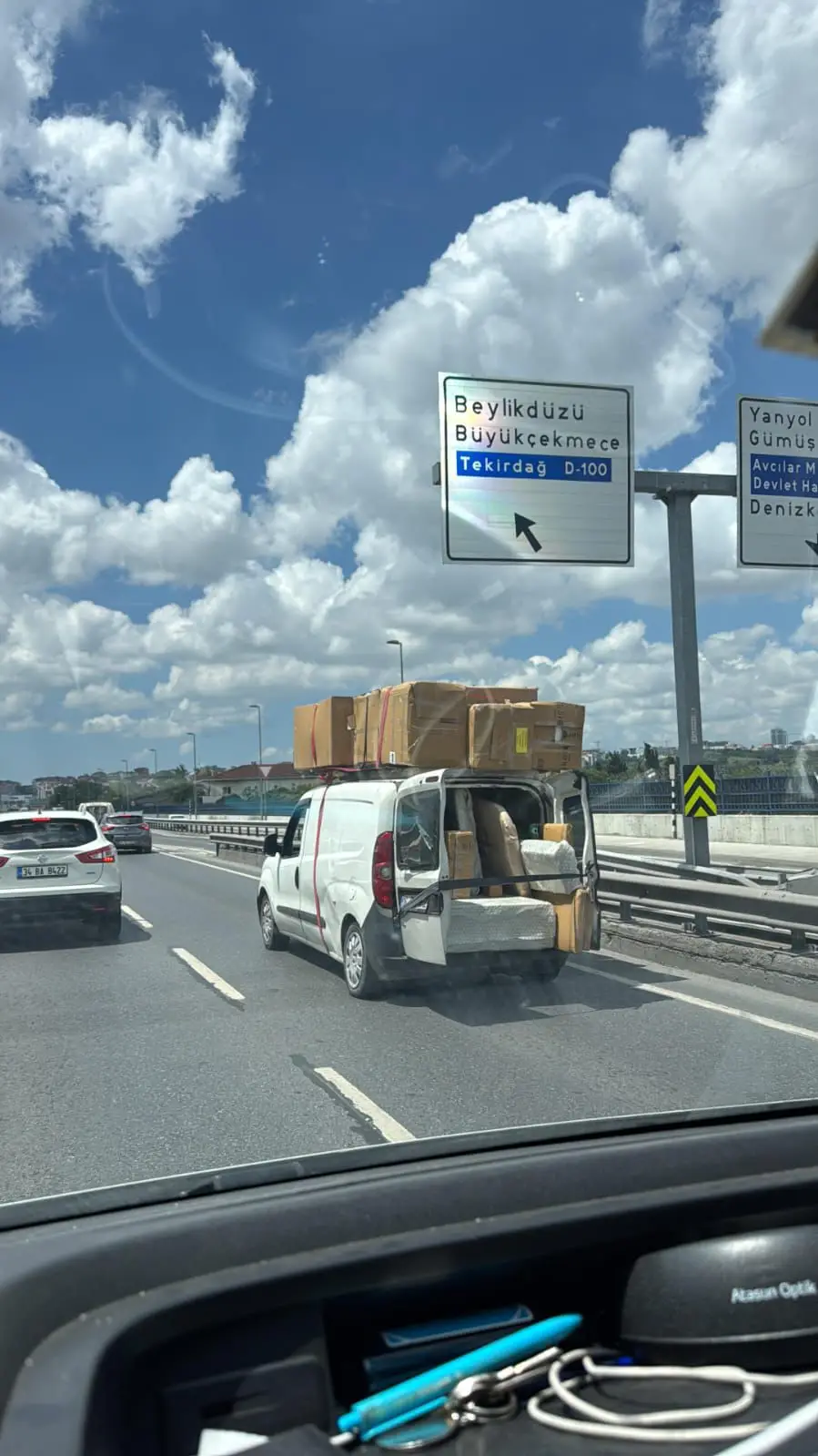 Arabalı Kurye Hizmeti – Büyük ve Hassas Gönderiler İçin